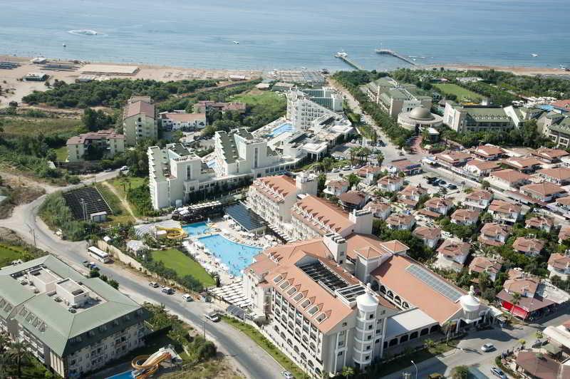 Diamond Beach Hotel & Spa Side Exterior photo