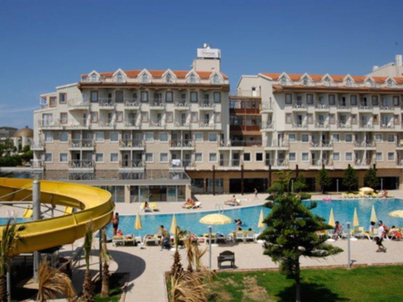Diamond Beach Hotel & Spa Side Exterior photo