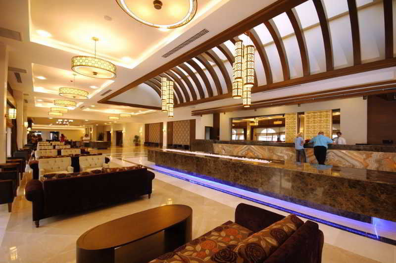 Diamond Beach Hotel & Spa Side Exterior photo