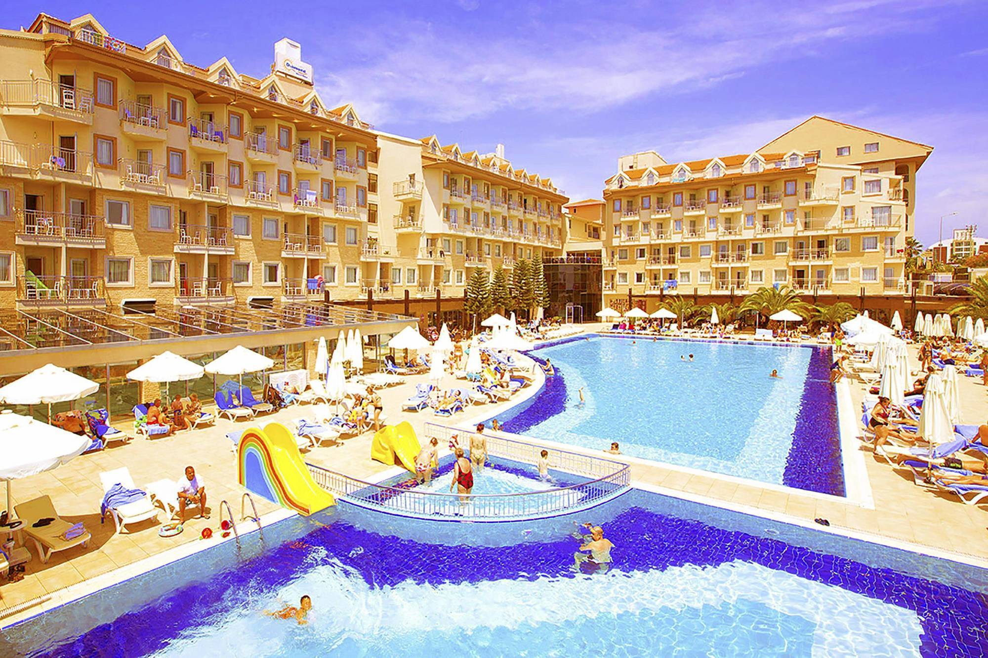 Diamond Beach Hotel & Spa Side Exterior photo